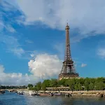 La Suite Trocadéro - Jacuzzi privatif